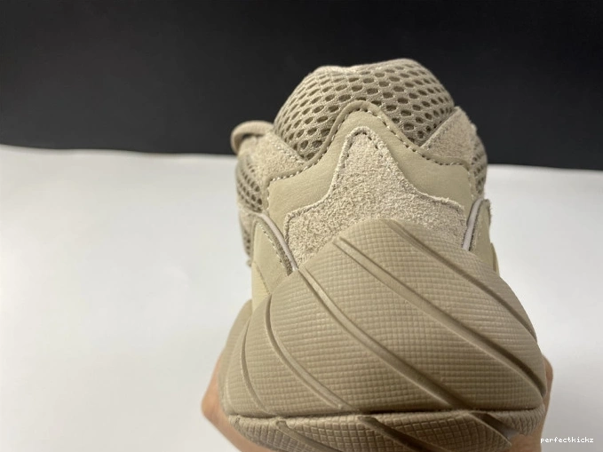 GX3605 Light 500 Taupe Yeezy Adidas 0729